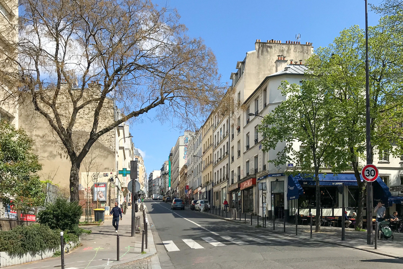 La rue de Ménilmontant dans le 20ᵉ arrondissement