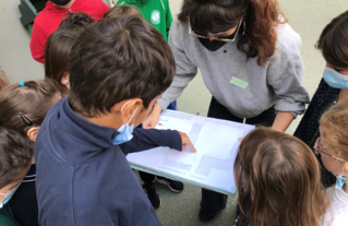 Séance de diagnostic à l'école élémentaire Bruxelles