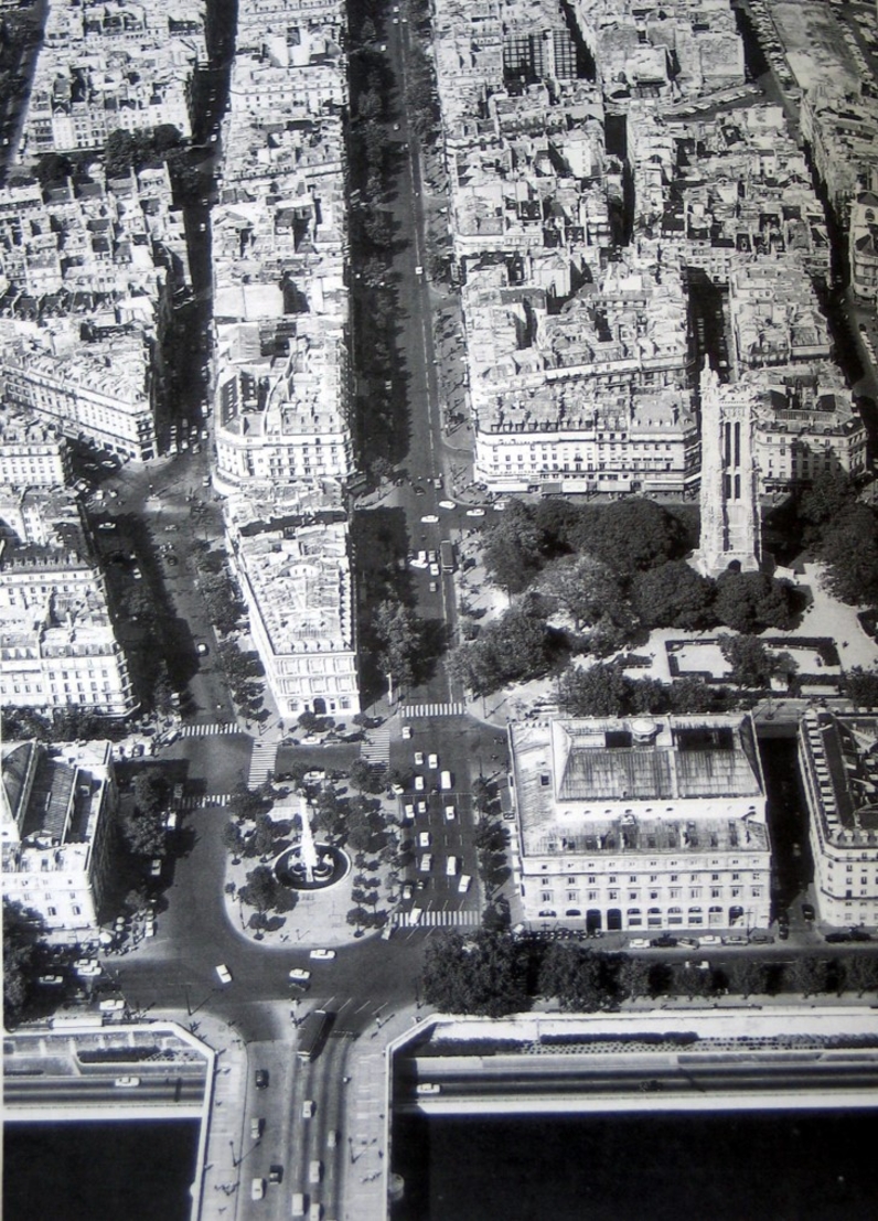 vue aérienne place du châtelet.jpg