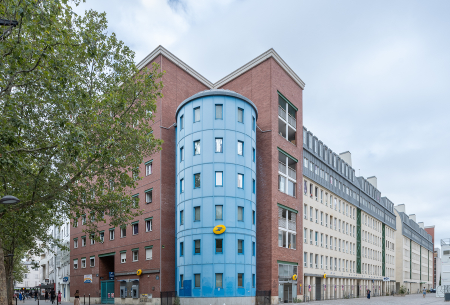 Bureau de poste et logements, Paris 19ᵉ
